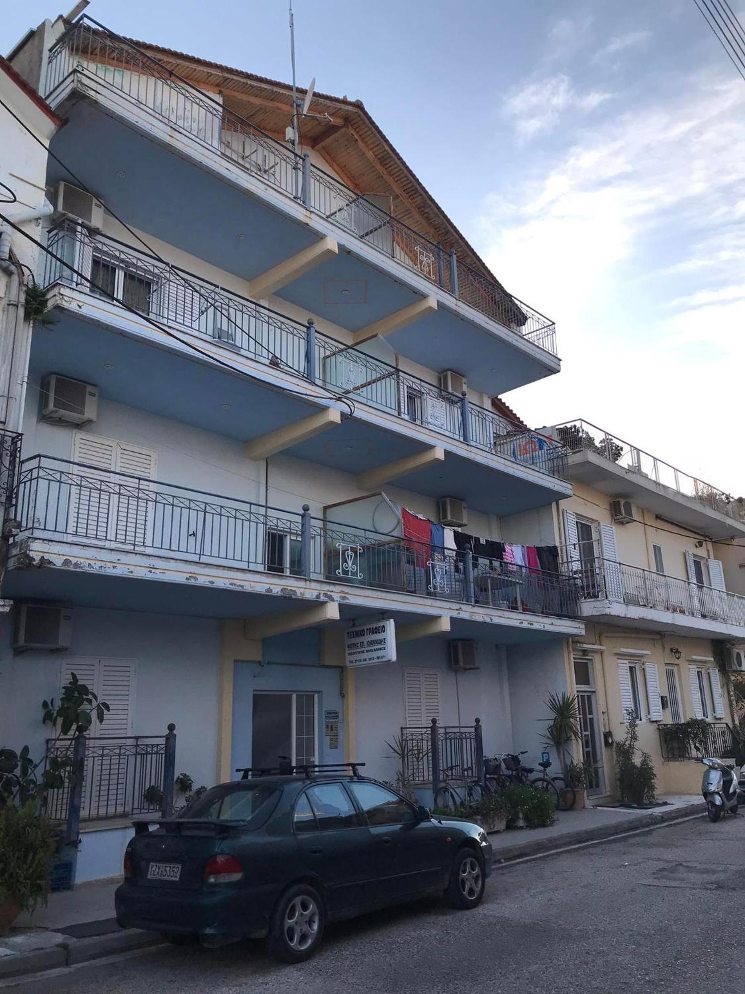 Ion Apartments Messolonghi Double Room Sea View Loft Mesolóngion Exterior foto