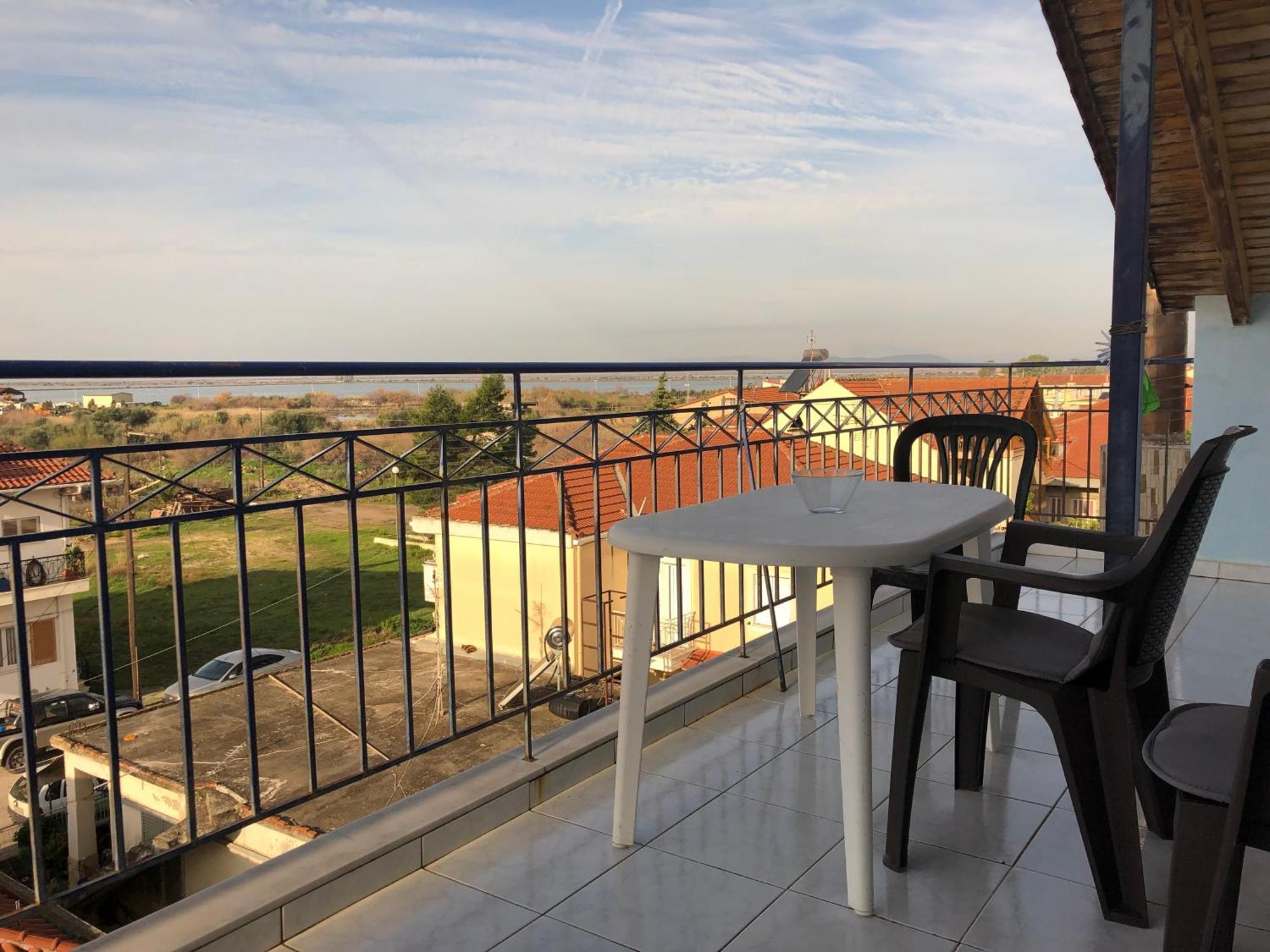 Ion Apartments Messolonghi Double Room Sea View Loft Mesolóngion Exterior foto